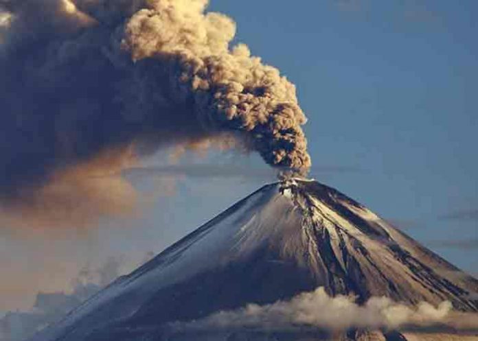 ecuador, ceniza, volcan sangay,