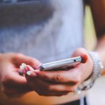 Chica de EE.UU graba con su móvil la voz y la imagen de su asesino