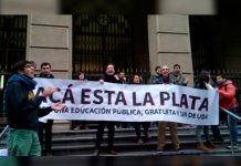 Estudiantes chilenos vuelven a las calles en demanda de educación pública y gratuita