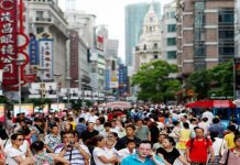 China planea lanzar los futuros del petróleo