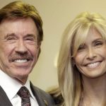 Chuck Norris abandona su carrera para cuidar de su mujer
