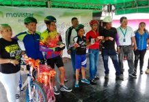 Ciudadanos disfrutan de Rally ciclístico en Nueva Guinea