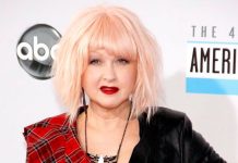Cyndi Lauper llevará Secretaria ejecutiva a Broadway