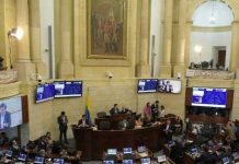 Senado colombiano aprueba participación política de las FARC-EP