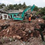Asia: Colapso de montaña de basura deja al menos 19 muertos