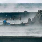 Un pesquero norcoreano con 8 tripulantes naufraga en las costas de Japón