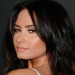 Demi Lovato sube foto provocativa y calienta las redes