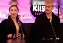 VIDEO: Se conocieron desnudos en público y no pudieron contener su deseo