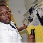 Murió Mychael Knight, diseñador de la tercera temporada de Project Runway