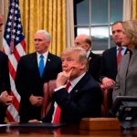 Trump asistirá al Foro de Davos acompañado con una gran delegación