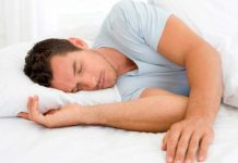 Dormir más o la cafeína alivian mejor el dolor crónico que los analgésicos