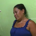 Detienen a mujer con 112 envolturas de piedras de crack