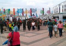 Población se desborda en exhibición de equipos y medios estáticos del Ejército