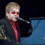 Elton John contrajo una infección «potencialmente mortal» tras la gira en Sudamérica