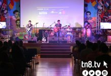 Ximena y Apto Para Consumo se lucen en Concierto del Proyecto Emerge
