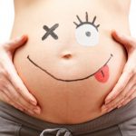 Mujer queda embarazada dos veces en 10 días