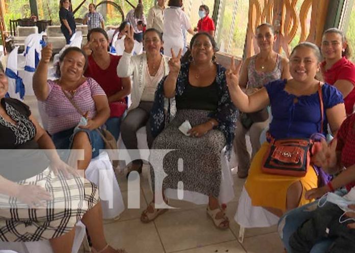 nicaragua, feria, emprendedoras, mujeres, madres,