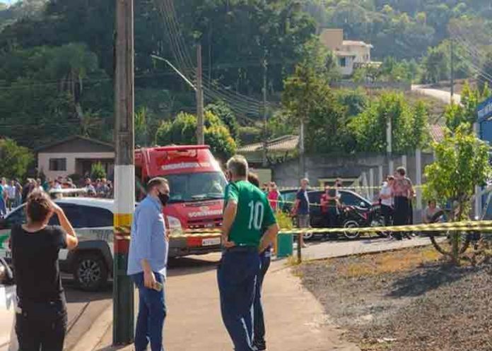 brasil, ninos, escuela, ataque,