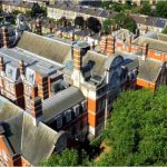 Londres: exalumnas reportan décadas de abusos sexuales en escuela