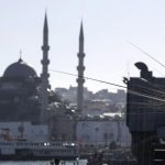 Cuatro muertos y nueve desaparecidos al hundirse un barco cerca de Estambul