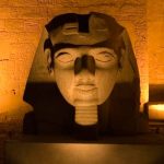 Gigantescas estatuas de faraones halladas en fosa egipcia