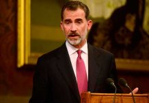 Felipe VI defiende en Oxford la «libre circulación del talento»