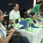 Comunidad educativa y padres participan en foro sobre educación digital