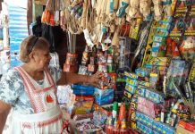 León: Comerciantes ofertan pólvora, previo a la celebrar de la Gritería Chiquita