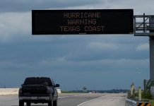 Trump declara estado de catástrofe natural en Texas por el huracán Harvey