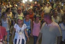Católicos peregrinan con la Virgen del Hato, de El Viejo hacia Corinto