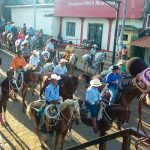 Mas caballista en fiesta hípica en Nueva Guinea