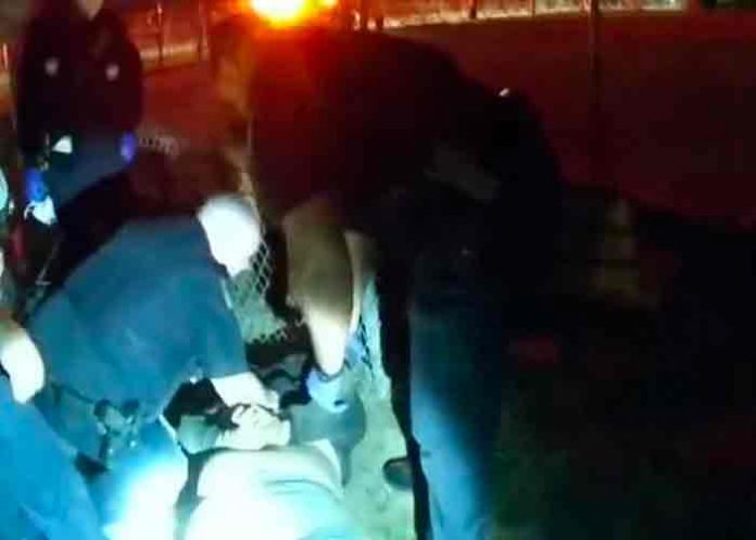 hombre-boca-aabjo- estados unidos, policia, muerte,