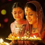 La India celebra la Navidad hindú con la mirada puesta en la contaminación