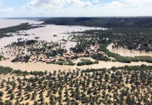 Diez muertos y más de 80.000 personas desalojadas por inundaciones en Brasil