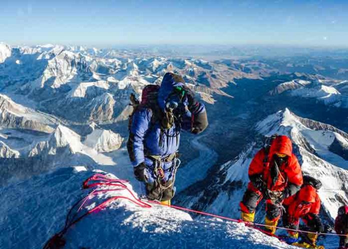 islandeses- nepal, montañeros, covid-19, everest,