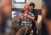 Esta es la reacción de un hombre cuando siente el dolor de un parto