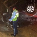 Extranjera se salva de milagro al estrellarse en León