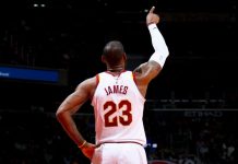 LeBron superó como líder en puntos a Jordan en playoffs