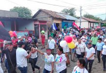 León marcha al Fortín de Acosasco recordando a los héroes y mártires