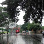 Fuerte lluvia cae en la capital