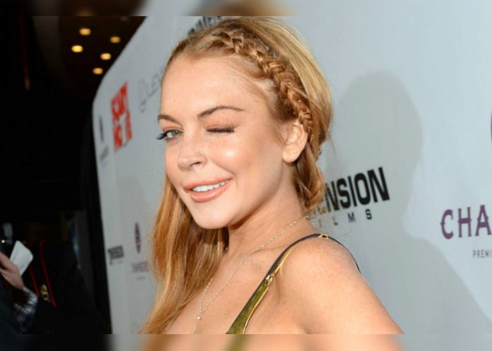 lohan-topless-portada