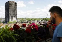Sin noticias de muchos vecinos del edificio de Londres incendiado