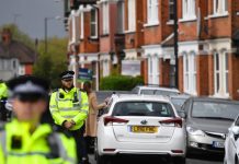 Una mujer herida y seis detenidos en operación antiterrorista en Londres
