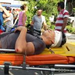 Ex primer ministro griego sobrevive a un atentado con bomba