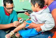 Recomiendan examinar lunares que pueden derivar cáncer