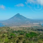 Las aventuras extremas en el Maderas, un volcán turístico de Nicaragua