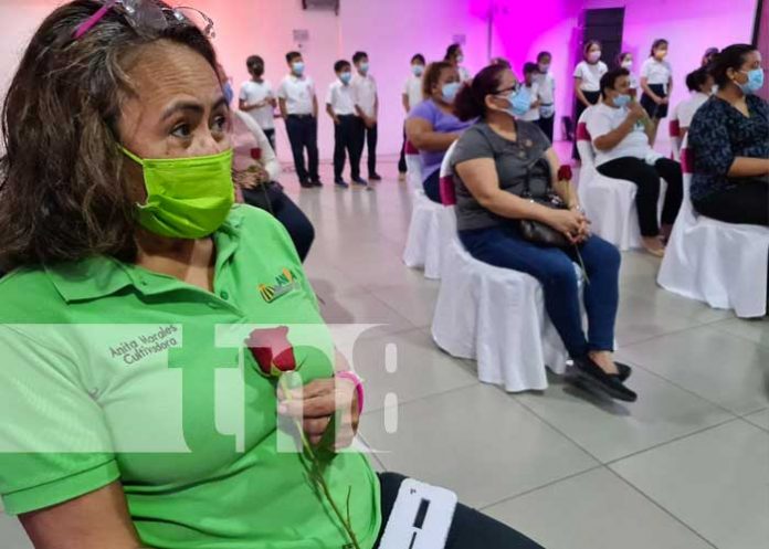 madres-juventud-001 nicaragua, madres, celebracion, dia de las madres, juventud sandinista,