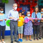 Regalo adelantado de las madres para señora en Managua con su vivienda digna nicaragua, managua, vivienda digna, barrio ayapal, madres,