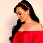 Maribel Guardia estuvo a punto de volcar en su auto