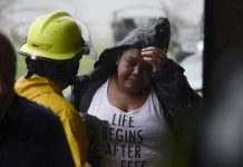 Autoridades en Puerto Rico elevaron a 12 el número de muertos por el paso del huracán María